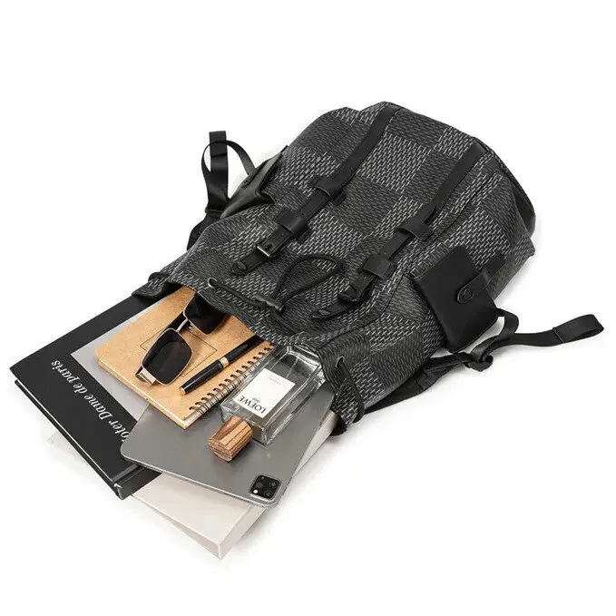 Sac à dos en damier noir et gris